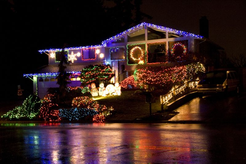 Holiday Lights Installation